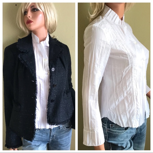 ARMANI Collezioni Crisp White Button Up - Picture 8 of 8